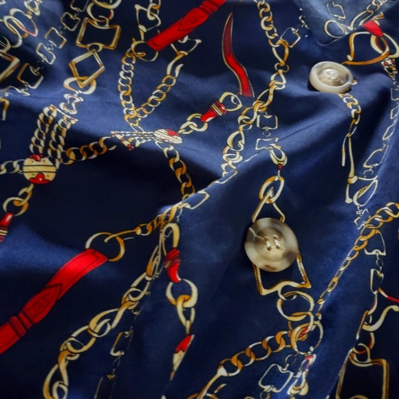 Satin blouse «the chains» - Picture 2 of 3